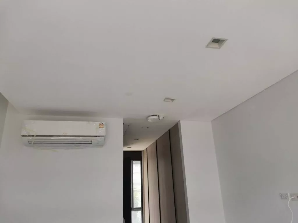 โคมไฟเพดานบ้าน